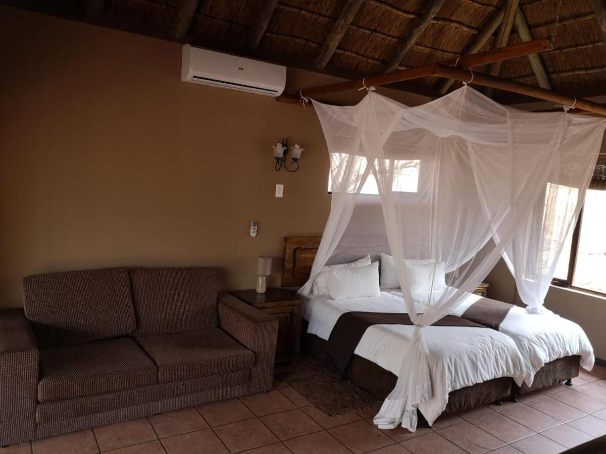 Boulders Safari Lodge มาเลเลน ภายนอก รูปภาพ