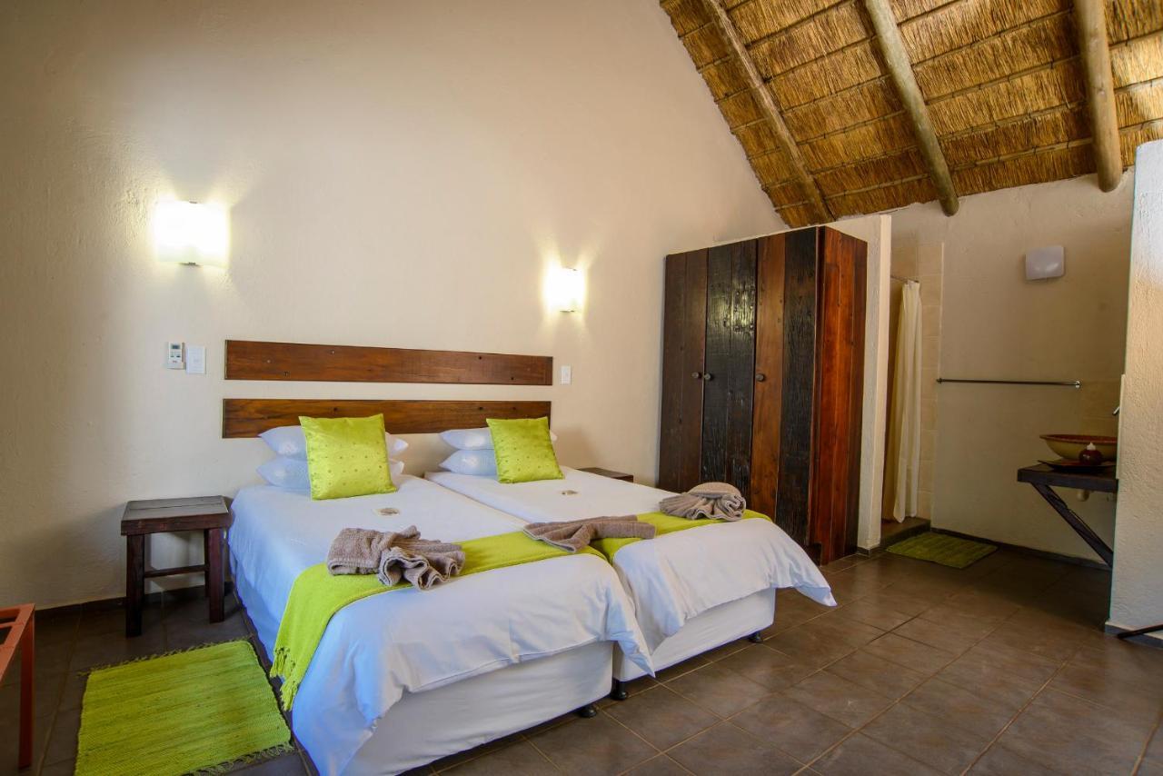 Boulders Safari Lodge มาเลเลน ภายนอก รูปภาพ